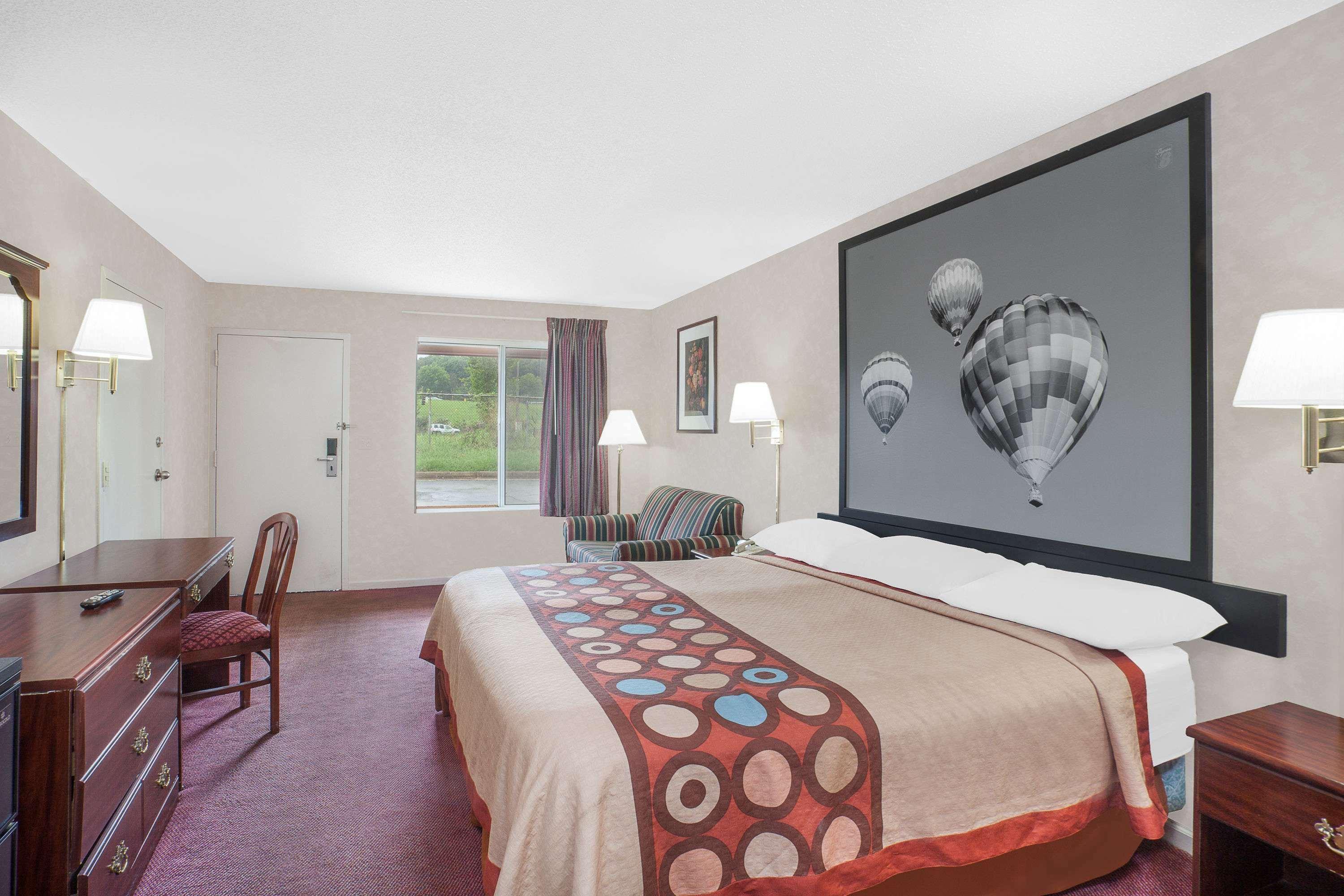 Super 8 By Wyndham Decatur Priceville Eksteriør bilde